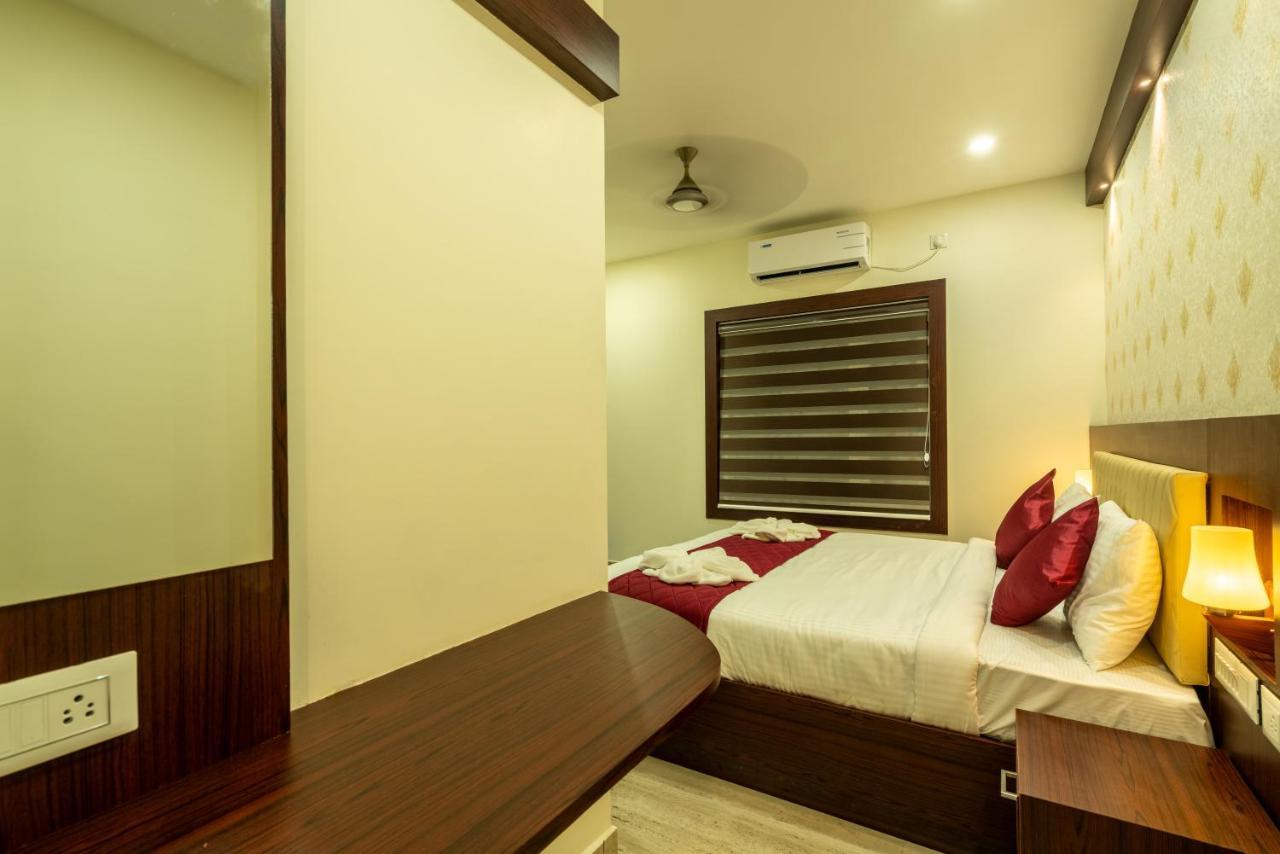 Hotel Daan Regency Thrissur Exterior foto