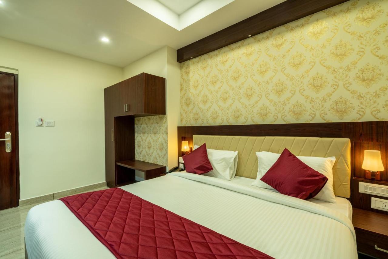 Hotel Daan Regency Thrissur Exterior foto